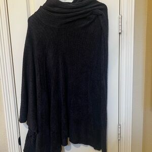 Barefoot Dreams Cozy Chic Lite Black Wrap Poncho